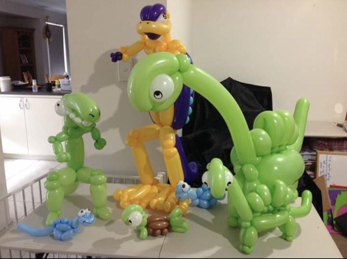 Custom balloon sculptures by Amazing Mr Twist