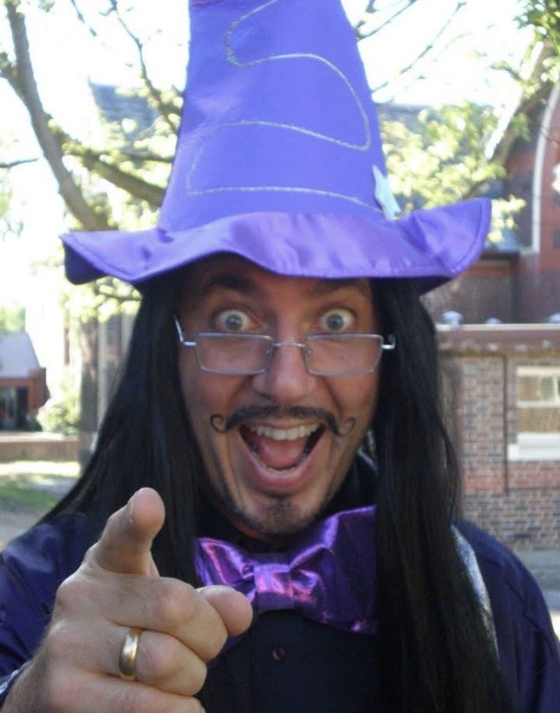Wizard in purple hat